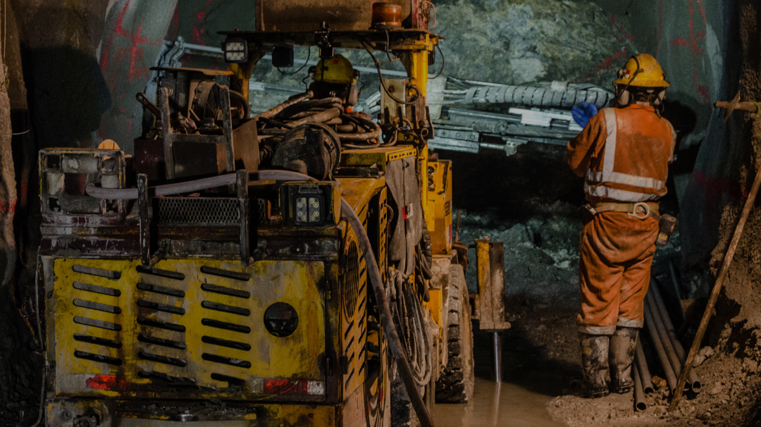 What Tradies in the Mining Industry Really Need in a Tool Bag