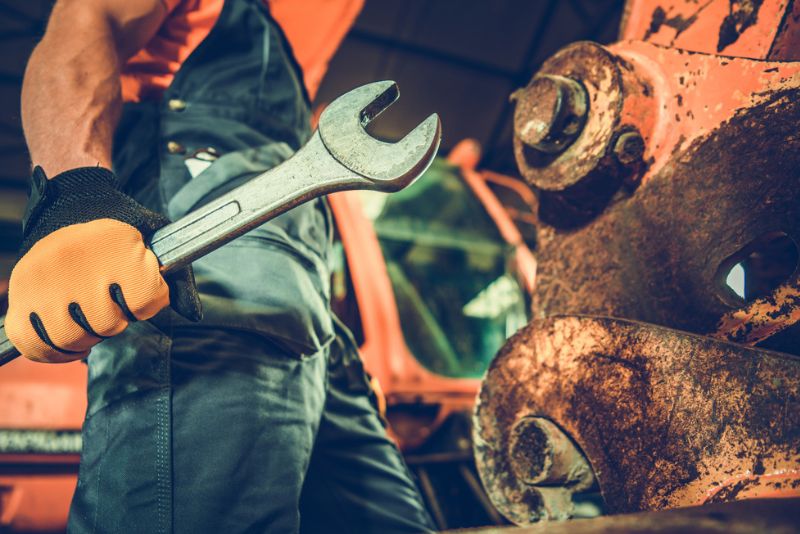 The Difference Between A Mechanic And A Heavy Duty Mechanic?