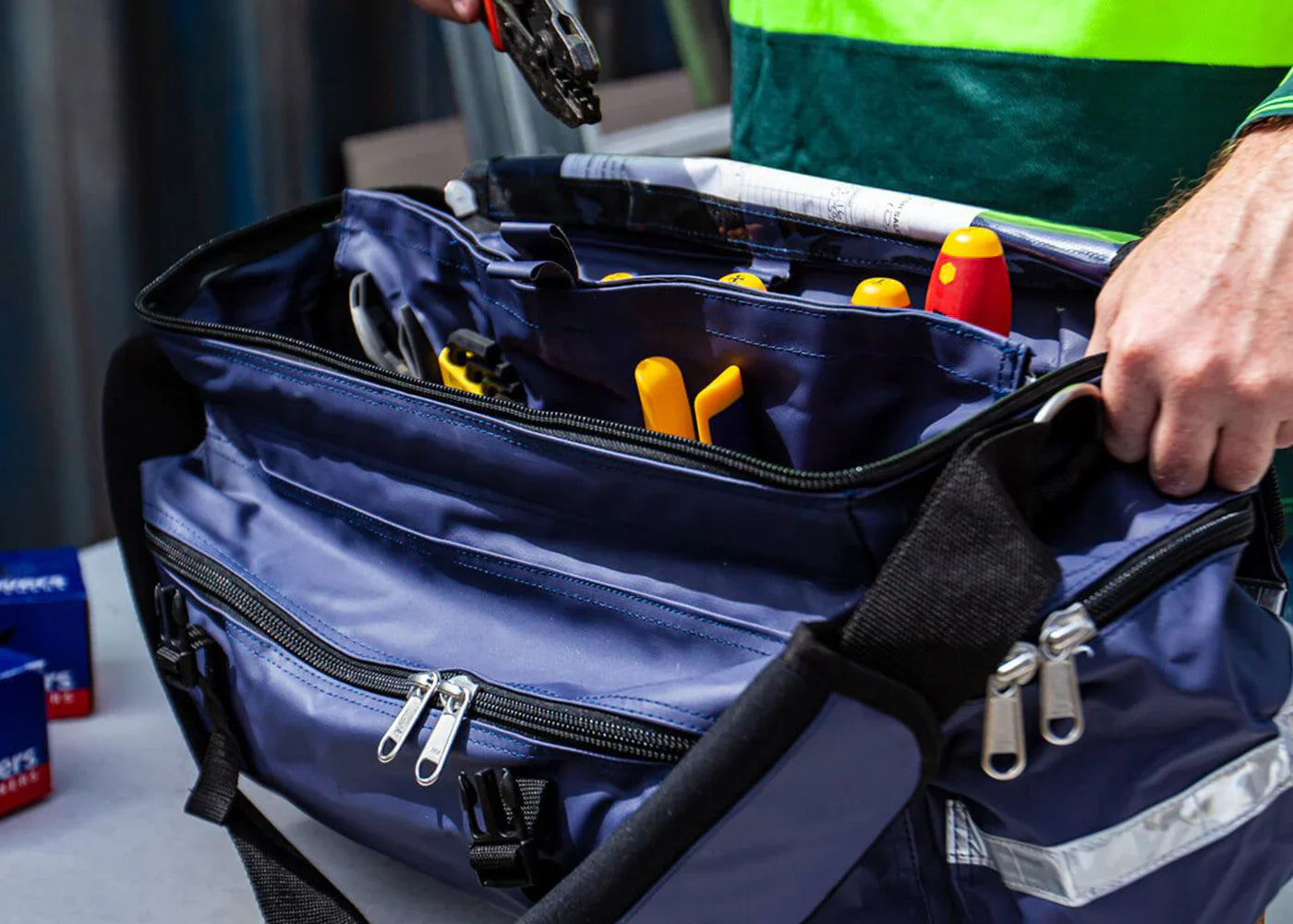 From Ute to Site: How to Keep Your Tools Safe in Transit